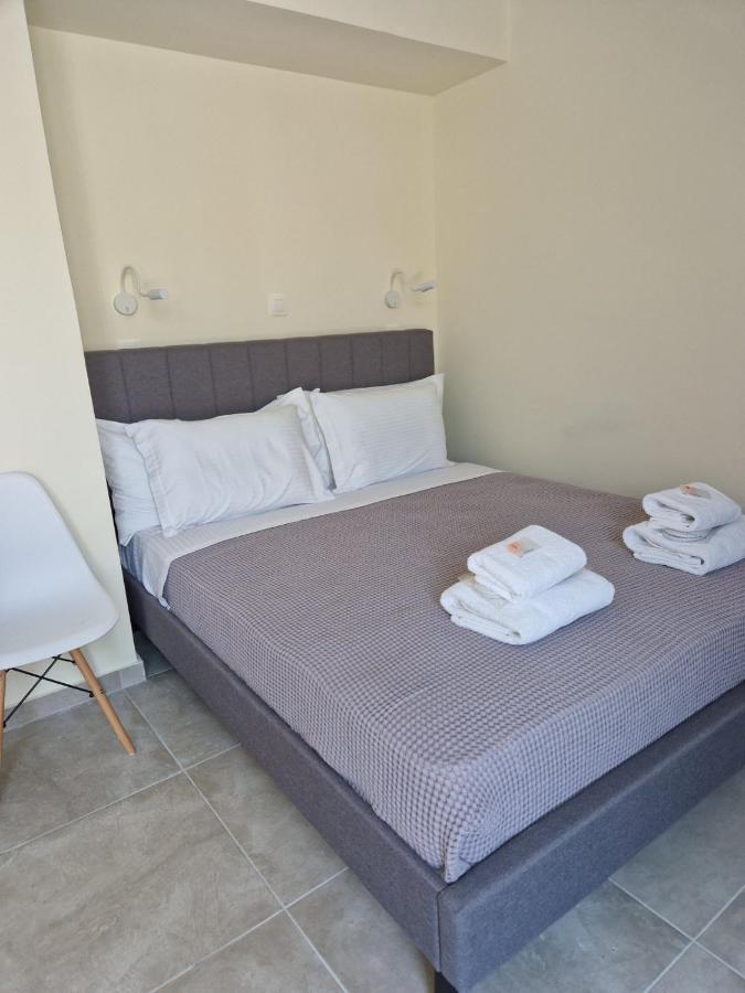 Ermou Apartment *