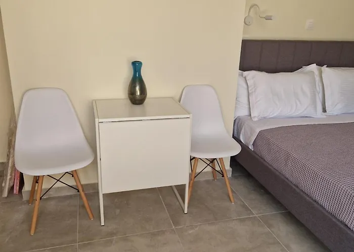 Ermou Studio Apartment